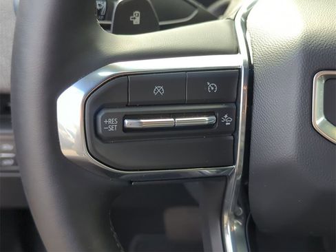 Used 2026 GMC Sierra EV Elevation image 9