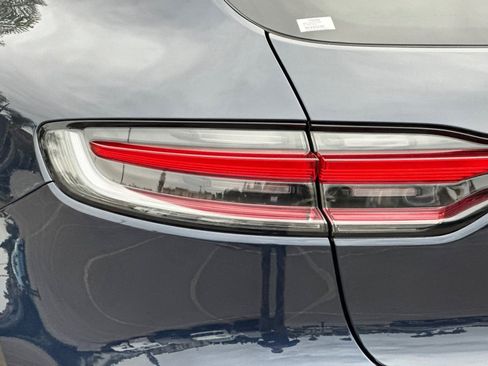 Used 2023 Porsche Macan image 28