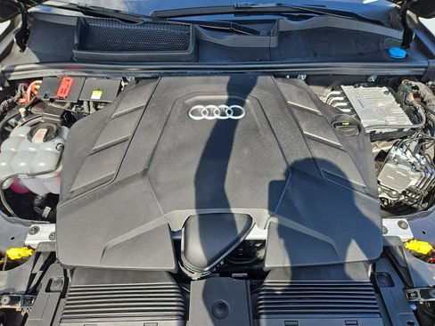 Used 2024 Audi Q7 3.0T Prestige w/ Prestige Package AWD/4WD image 40