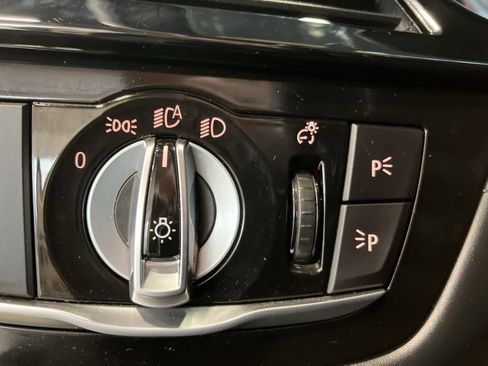 Used 2019 BMW M5 w/ Executive Package image 17