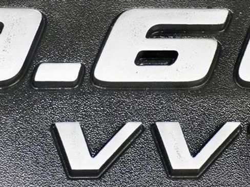 Used 2016 Chrysler 300 S image 41