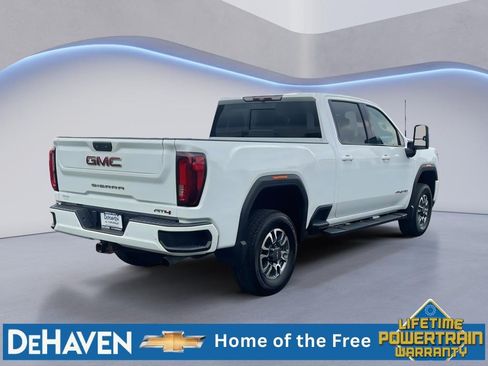 Used 2022 GMC Sierra 2500 AT4 w/ AT4 Preferred Package AWD/4WD image 6