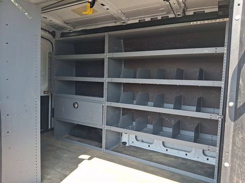Certified 2020 Ford Transit 150 Medium Roof RWD image 10