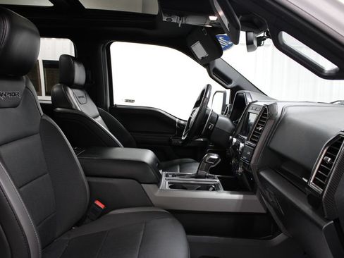 Used 2019 Ford F150 Raptor w/ Equipment Group 802A Luxury AWD/4WD image 36
