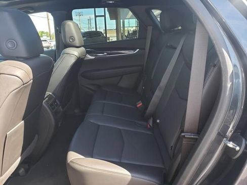 Used 2023 Cadillac XT5 Premium Luxury AWD/4WD image 12