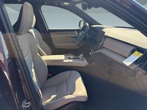 Certified 2026 Volvo XC90 B5 Core w/ Protection Package AWD/4WD image 26