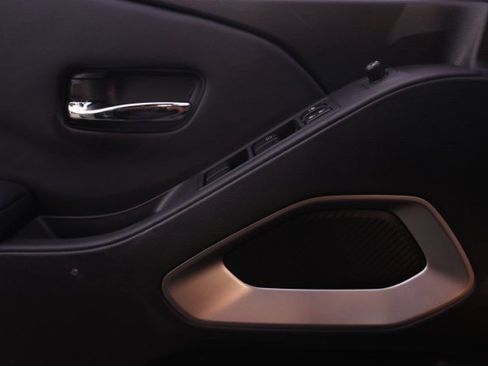 New 2025 Nissan Frontier SV image 23