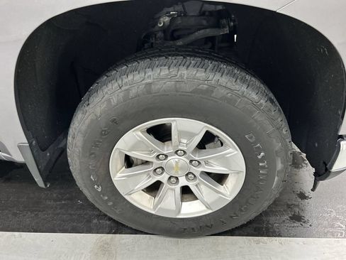 Used 2021 Chevrolet Silverado 1500 LT AWD/4WD image 8