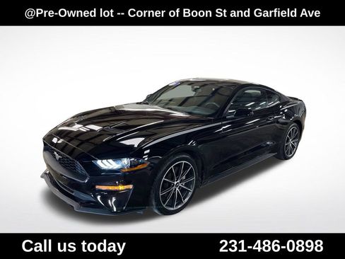 Used 2018 Ford Mustang Coupe w/ Equipment Group 101A RWD image 1