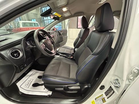 Used 2017 Toyota Corolla SE w/ Carpet Mat Package (TMS) image 52
