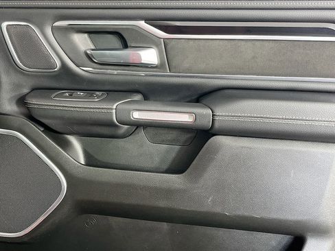 Used 2022 RAM 1500 Laramie AWD/4WD image 37