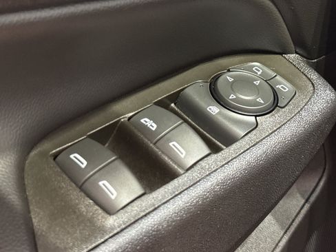 Used 2024 Chevrolet Equinox LT w/ LPO, Floor Liner Package AWD/4WD image 34