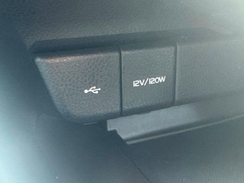 Used 2021 Toyota Camry SE FWD image 26