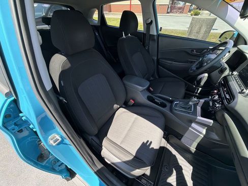 Used 2023 Hyundai Kona SEL w/ Cargo Package FWD image 29