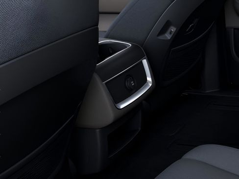 New 2026 Kia Carnival LX image 26