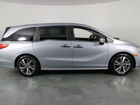 Used 2022 Honda Odyssey Touring image 14