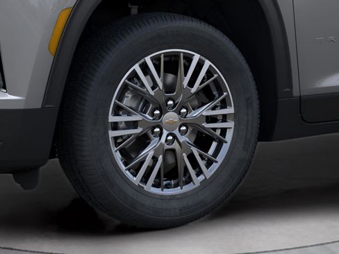 New 2026 Chevrolet Traverse LT w/ LPO, Floor Liner Package image 9