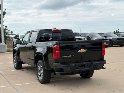 Used 2018 Chevrolet Colorado Z71 AWD/4WD image 7