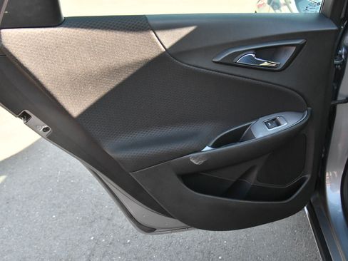 Used 2024 Chevrolet Malibu LT image 33