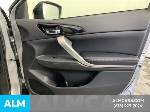 Used 2024 Mitsubishi Eclipse Cross SE image 38