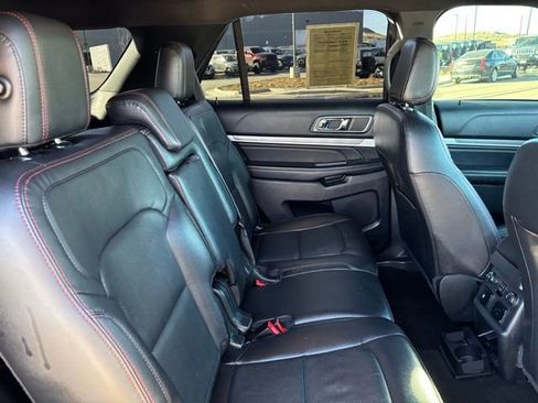Used 2019 Ford Explorer Sport w/ Equipment Group 401A image 23
