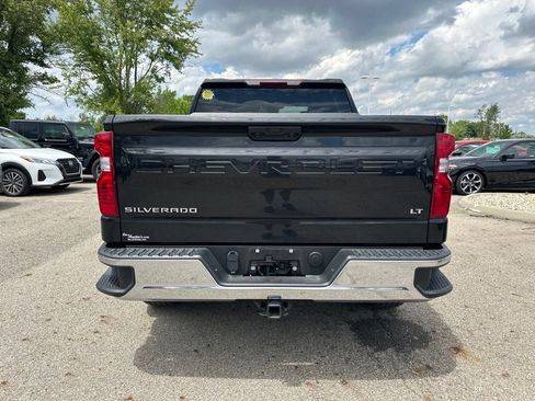 Used 2023 Chevrolet Silverado 1500 LT AWD/4WD image 10