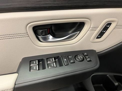 New 2026 Honda Pilot Touring image 13