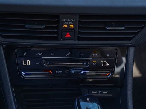 New 2026 Volkswagen Jetta SE image 13