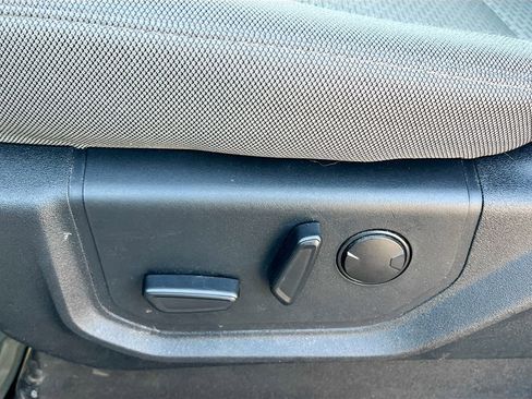 Used 2020 Ford F150 XLT w/ Equipment Group 302A Luxury AWD/4WD image 21