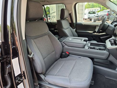 New 2026 Ford Expedition Active AWD/4WD image 26