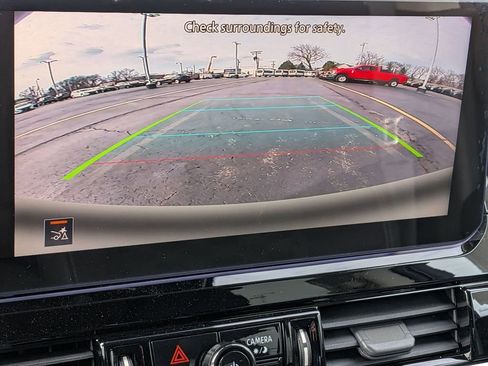 New 2026 Nissan Pathfinder SV image 17