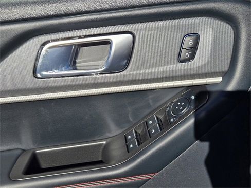 New 2026 Ford Explorer ST-Line image 18