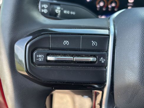 Used 2023 Chevrolet Colorado ZR2 w/ ZR2 Convenience Package III AWD/4WD image 20