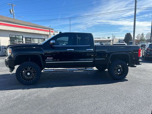Used 2014 GMC Sierra 1500 SLT w/ All-Terrain Package image 8