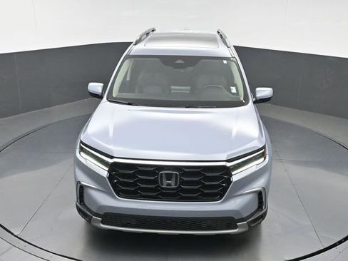 Certified 2024 Honda Pilot Touring image 28