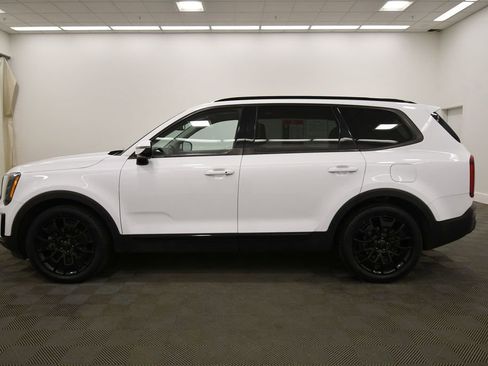 Used 2021 Kia Telluride SX w/ Nightfall Edition Package AWD/4WD image 4