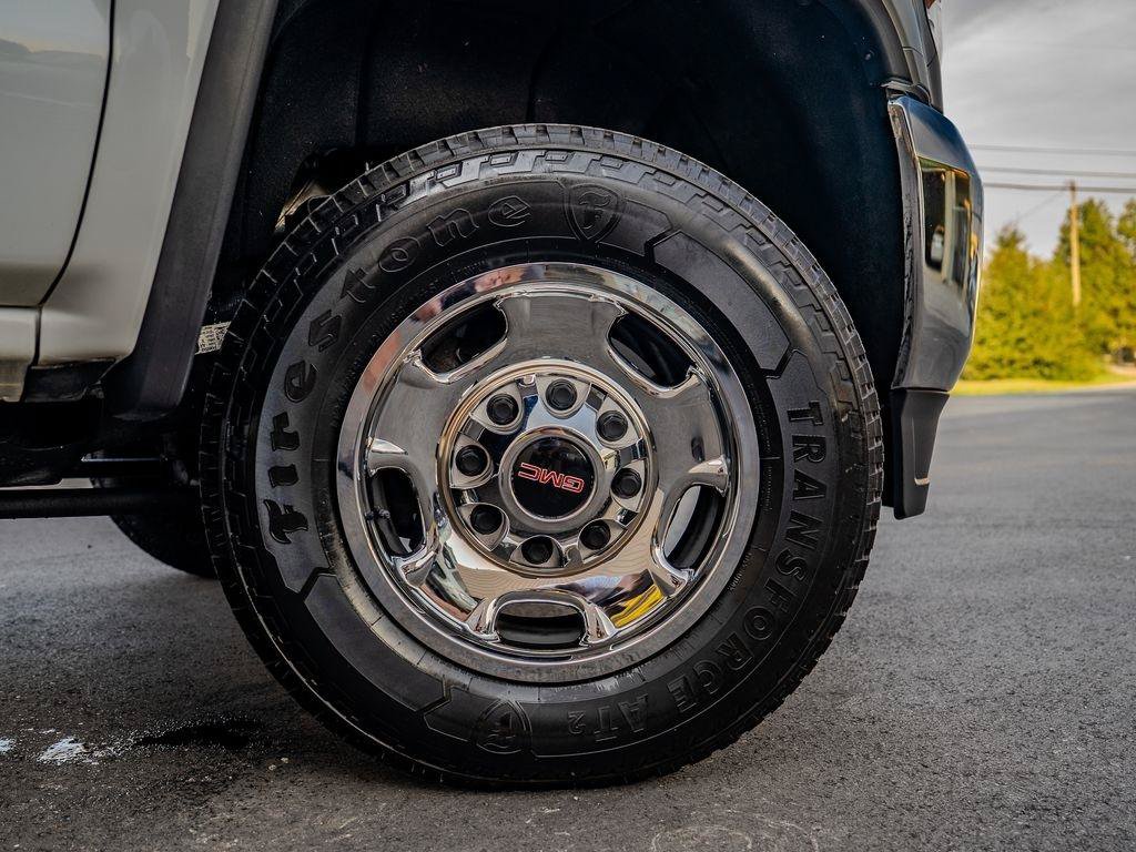 Used 2017 GMC Sierra 2500 4x4 Double Cab image 9
