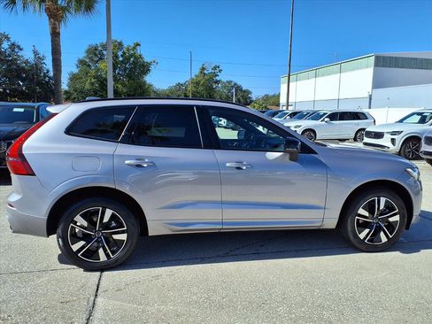 New 2026 Volvo XC60 B5 Core w/ Protection Package Premier image 8