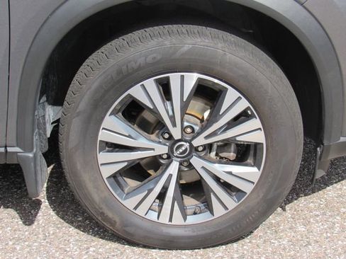Certified 2023 Nissan Rogue SV AWD/4WD image 10