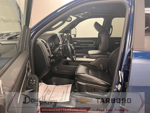 Used 2024 RAM 2500 Laramie w/ Night Edition AWD/4WD image 31