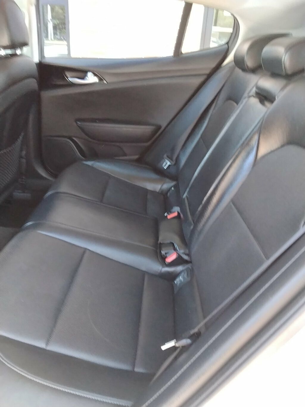 Used 2019 Kia Stinger AWD/4WD image 9