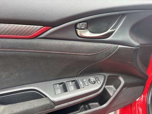 Used 2018 Honda Civic Type R image 20