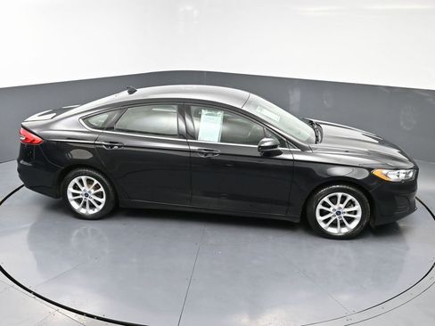 Used 2020 Ford Fusion SE image 47
