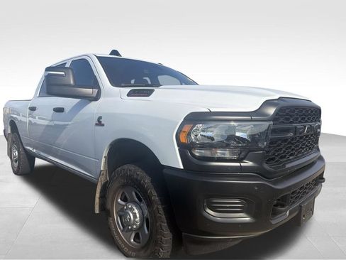 Used 2024 RAM 3500 Tradesman AWD/4WD image 24