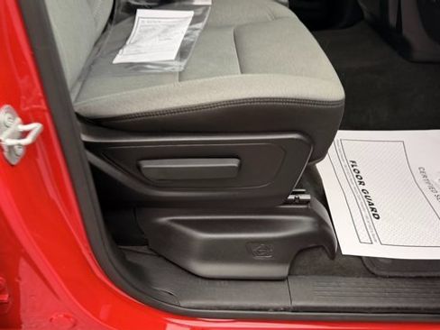 Used 2021 RAM 1500 Big Horn image 41