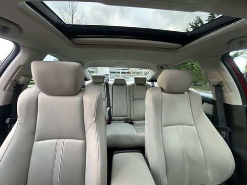 Used 2019 Honda Accord EX image 27