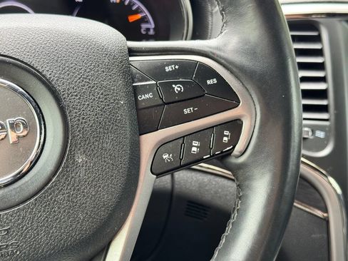Used 2018 Jeep Grand Cherokee High Altitude AWD/4WD image 17