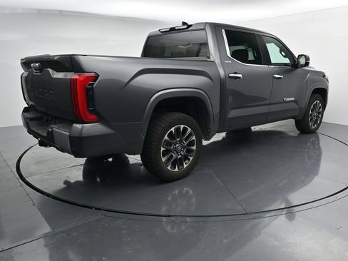 Used 2025 Toyota Tundra Limited AWD/4WD image 8