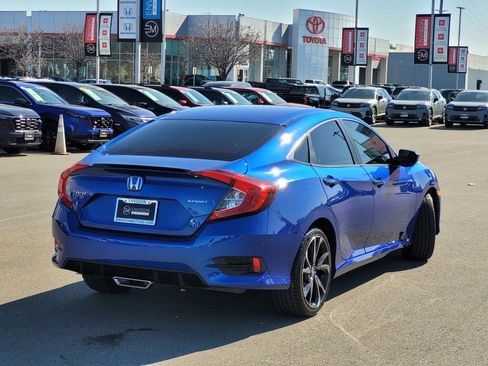 Used 2021 Honda Civic Sport image 5