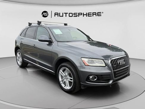 Used 2017 Audi Q5 2.0T Premium Plus w/ Technology Package AWD/4WD image 12
